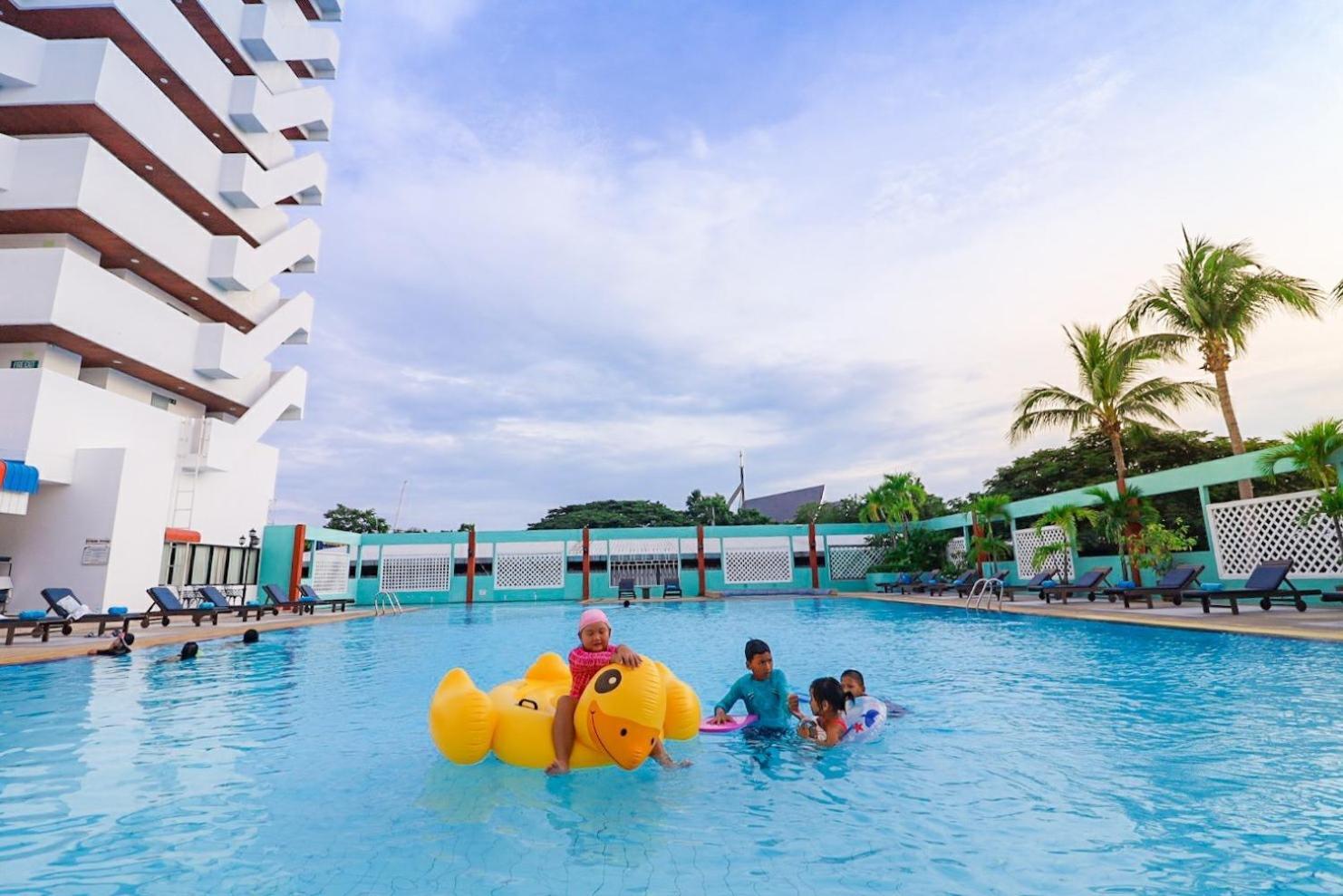 Hua Hin Grand Hotel And Plaza - Sha Extra Plus Exterior photo